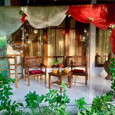 Budi Sun Resort Maumere Eksteriør bilde