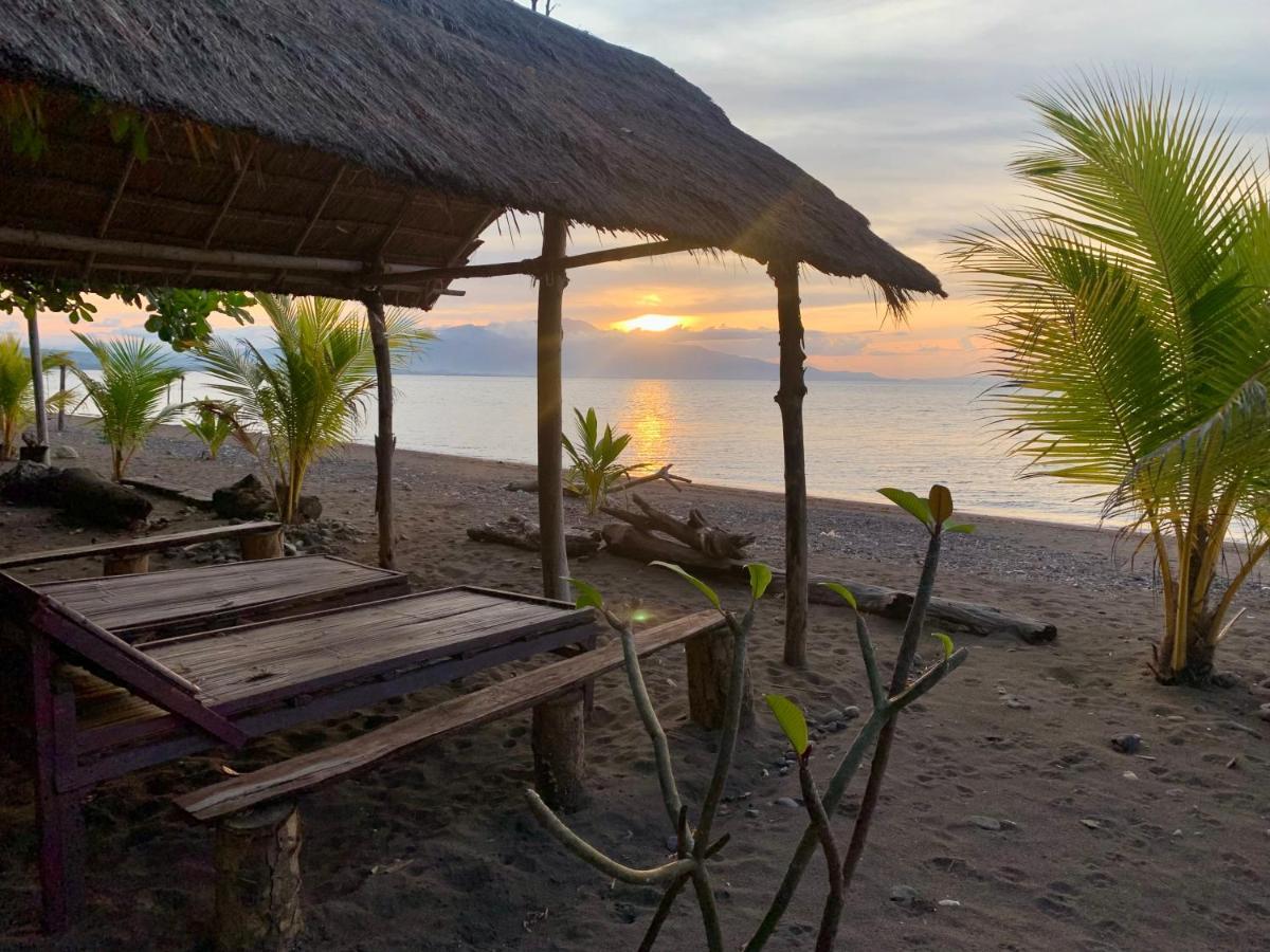 Budi Sun Resort Maumere Eksteriør bilde