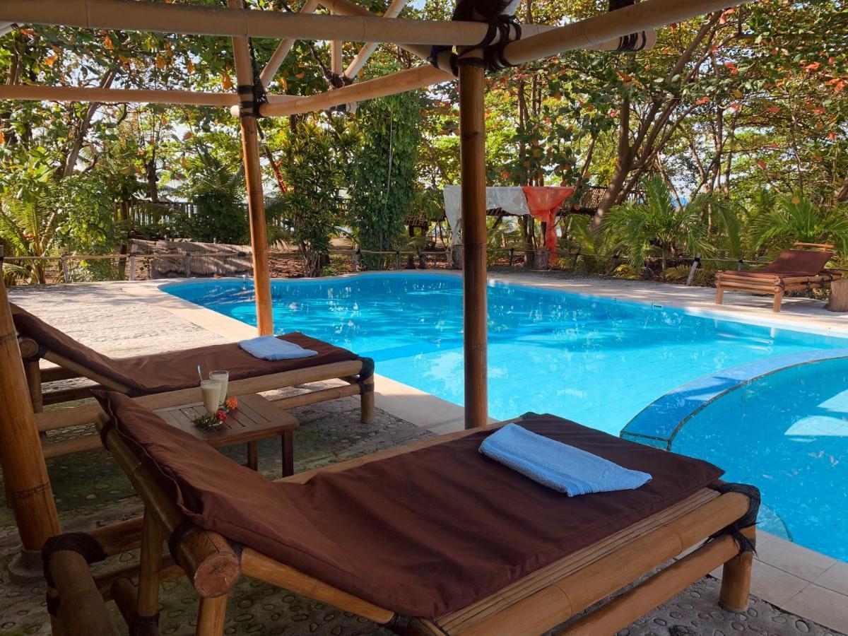 Budi Sun Resort Maumere Eksteriør bilde