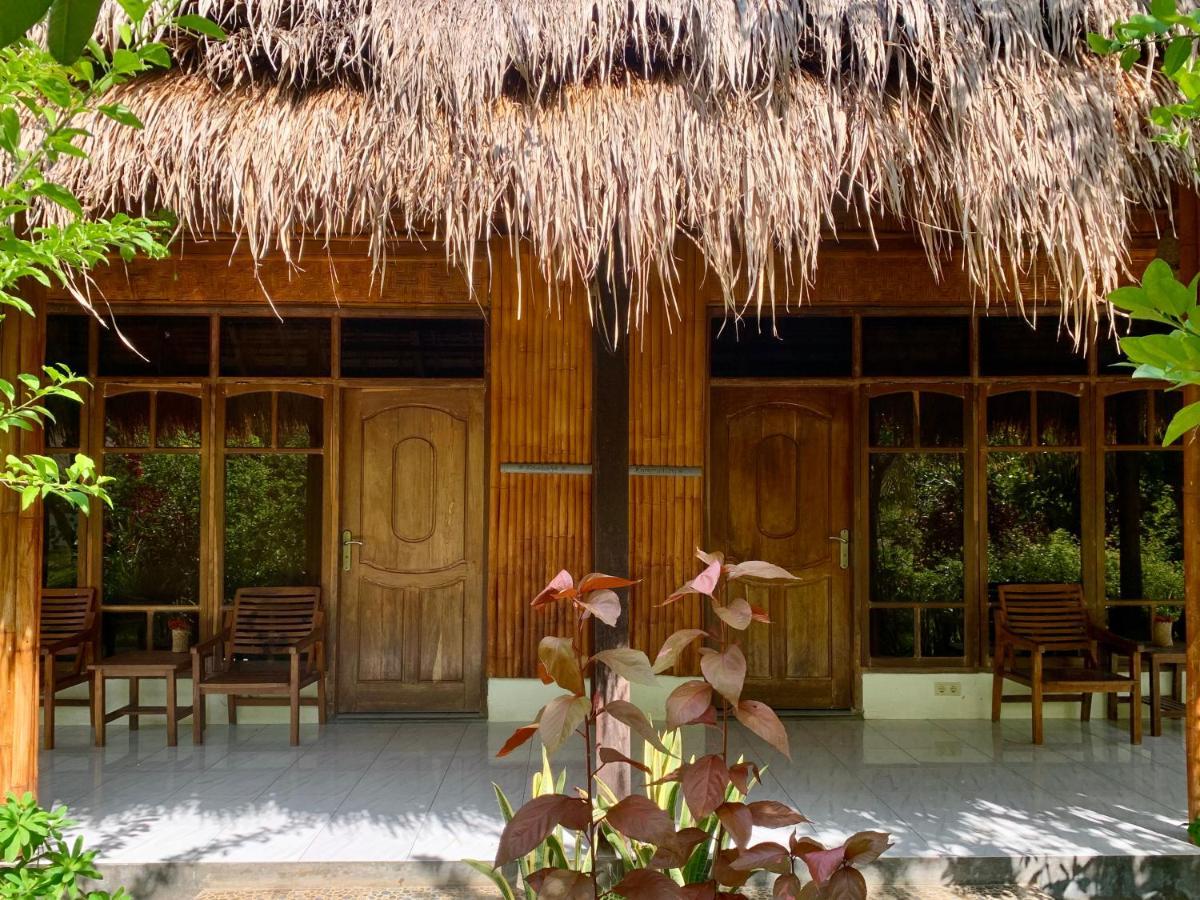 Budi Sun Resort Maumere Eksteriør bilde