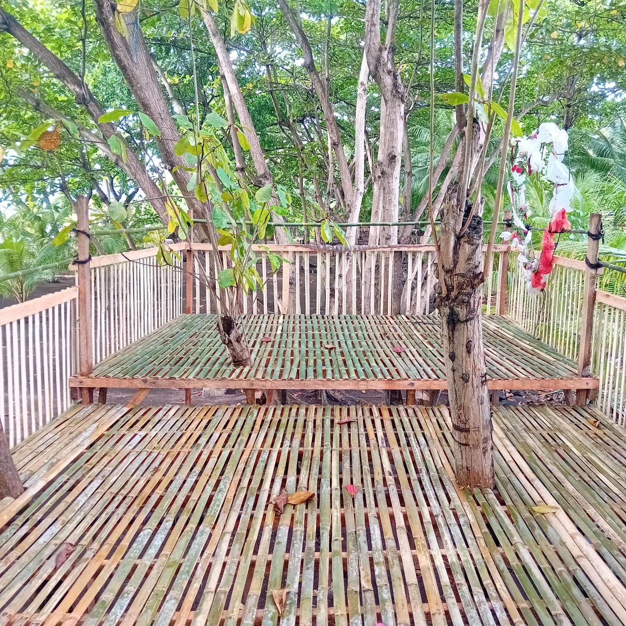 Budi Sun Resort Maumere Eksteriør bilde