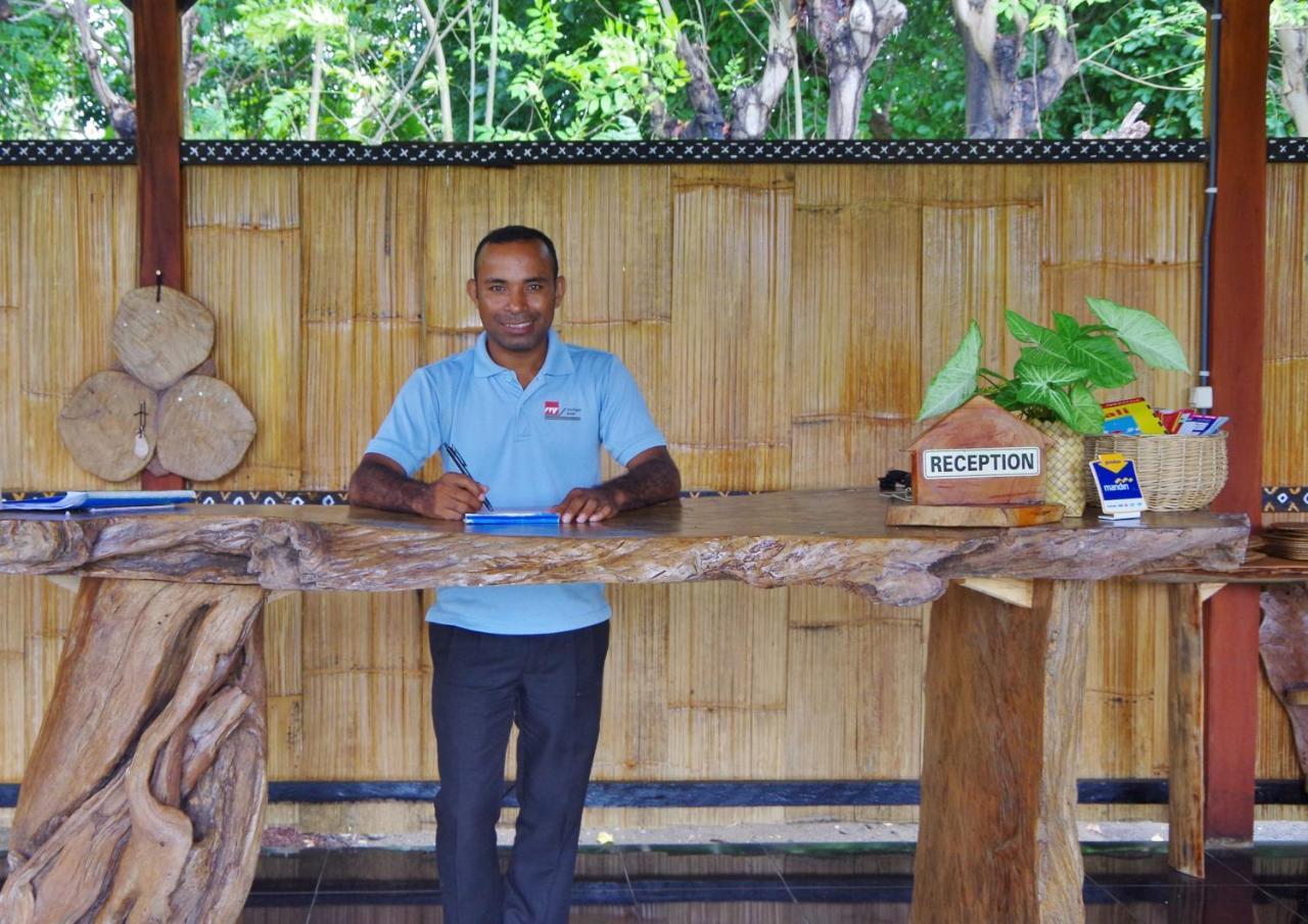 Budi Sun Resort Maumere Eksteriør bilde